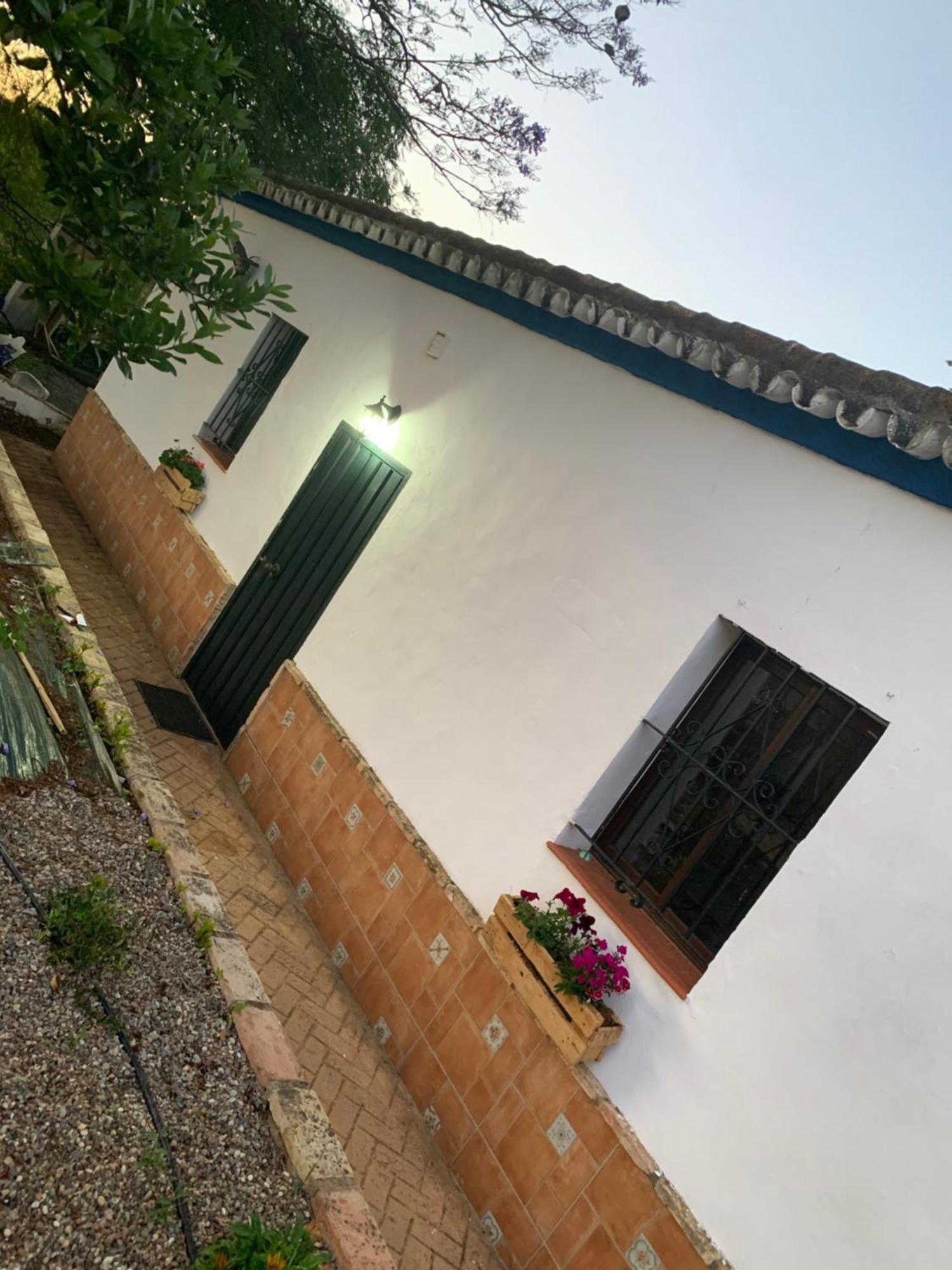 Casa Los Laureles Pilas المظهر الخارجي الصورة
